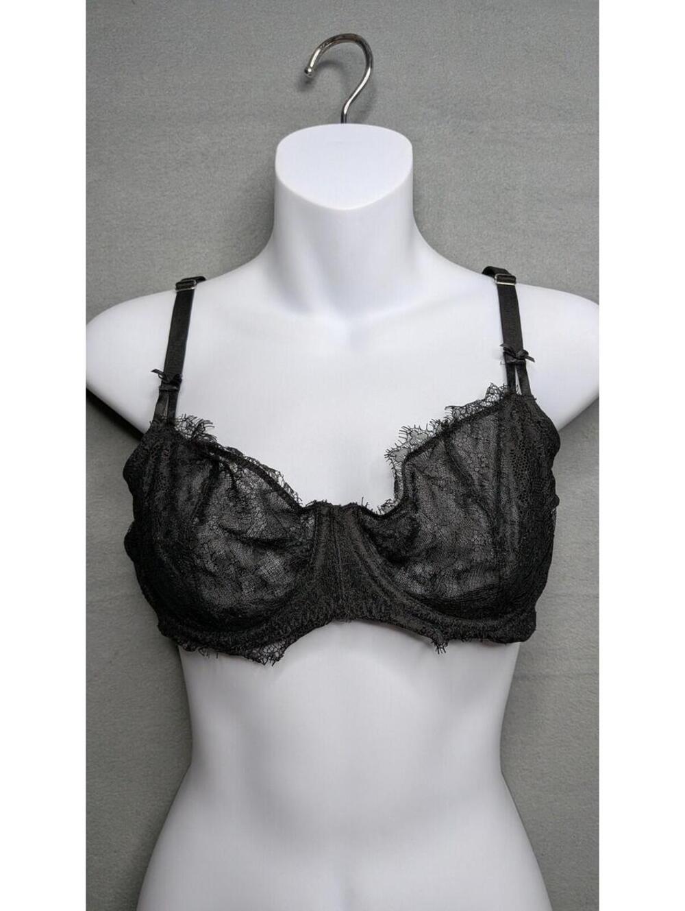 Victoria's Secret Bra Womens 36C Black Lace Push Up Underwire Eyelash Mesh